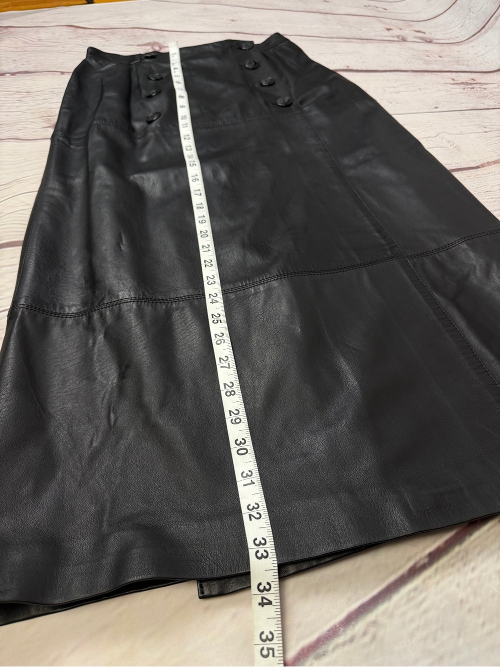 MARCO PIERGUIDI black classic soft genuine leather wrap skirt, size 44 - Picture 14 of 15